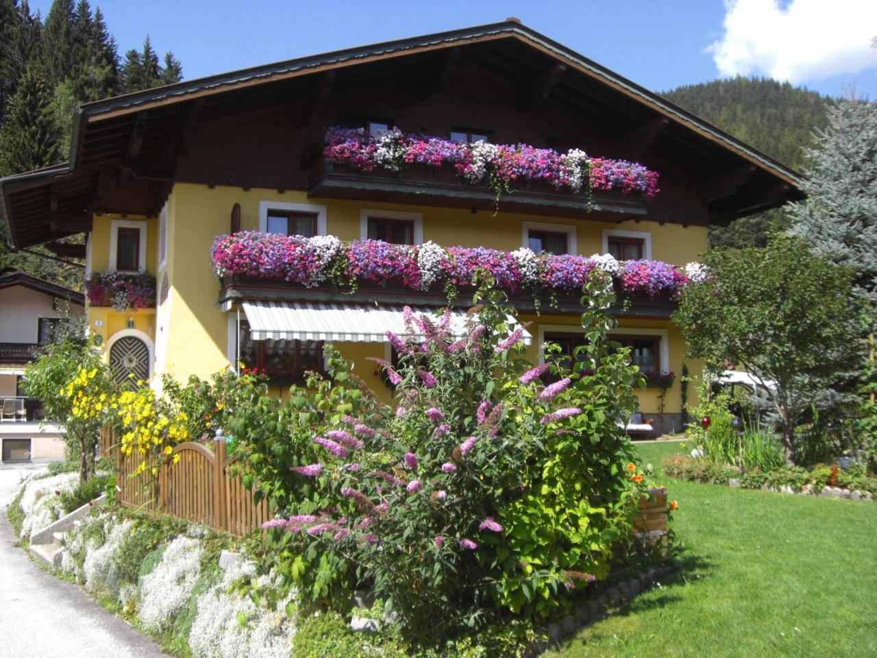 Haus Am Bach Appartement Wagrain Buitenkant foto
